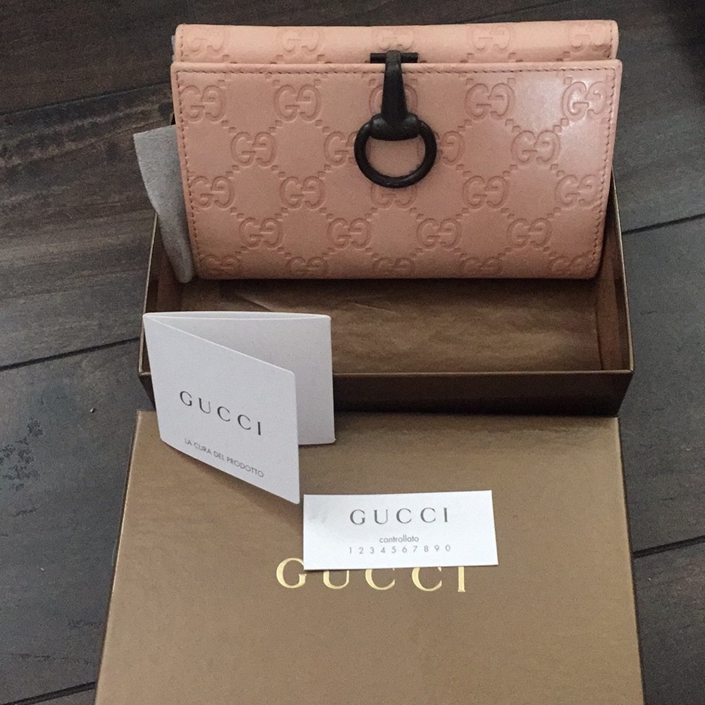 Pink Gucci wallet